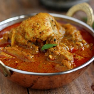 NADAN CHICKEN CURRY