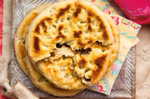 Nuts & Raisins Naan.